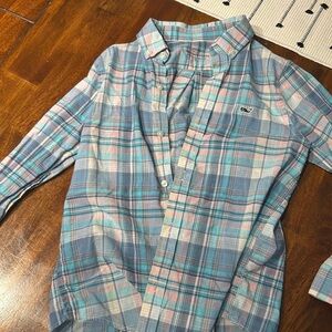 Boys size 7 Vineyard Vines button down shirt.